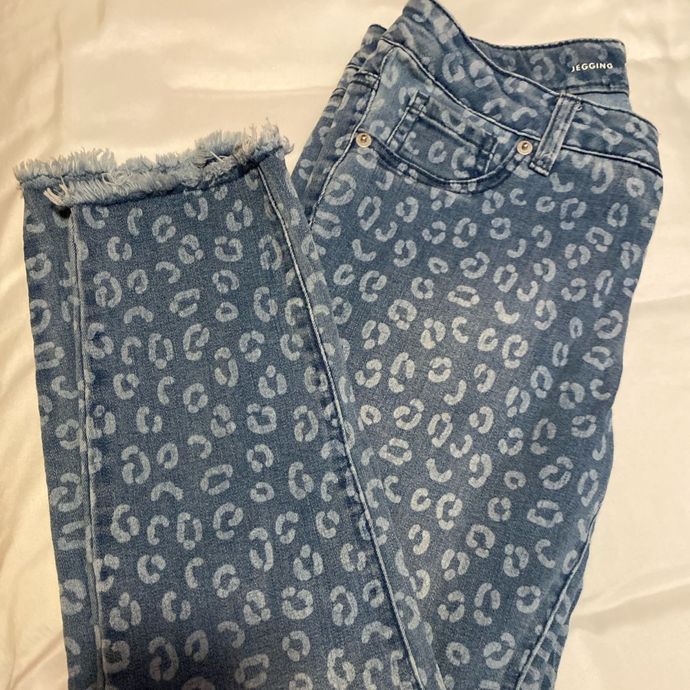 Cat and Jack cheetah print girls jeggings
